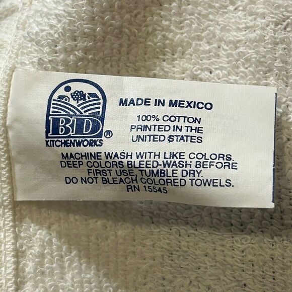 CHRISTMAS TOWEL 100% Cotton Kitchen/Hand Towels Presents Gold Glitter - Picture 3 of 4